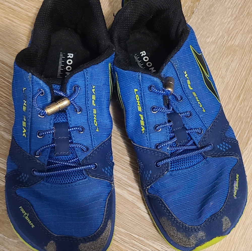 Altra kids shoes